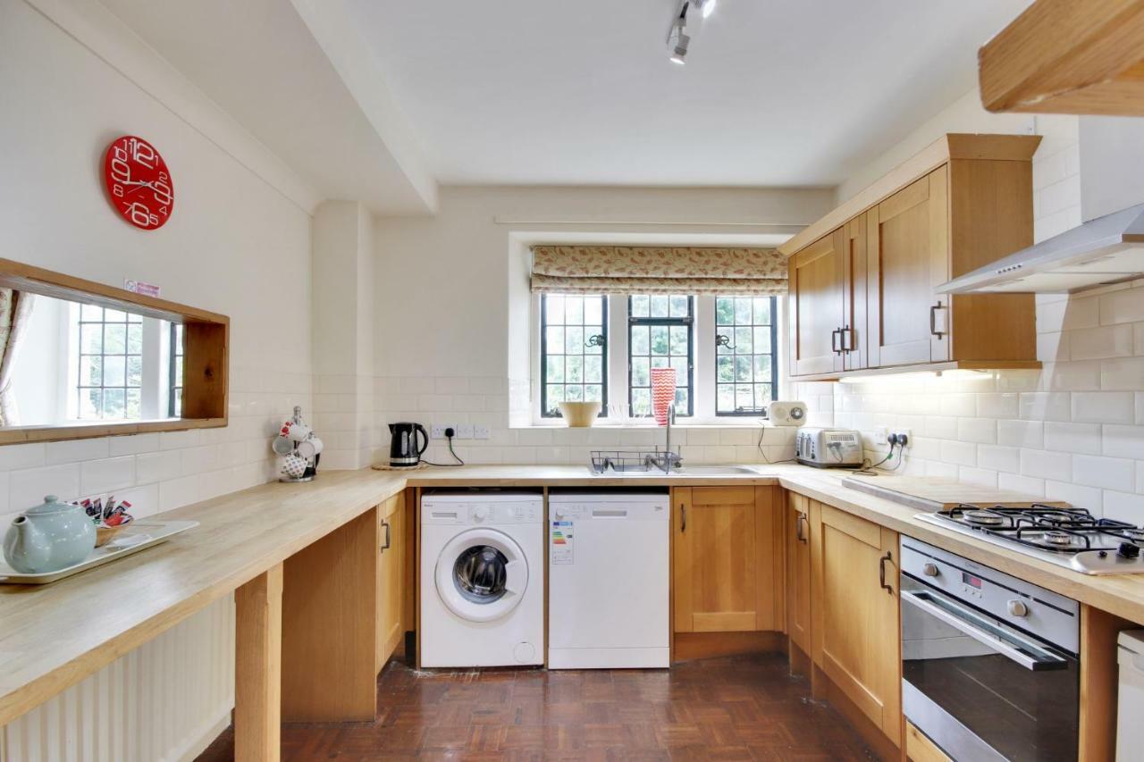 Lympne Castle Cottages Hythe  Bagian luar foto