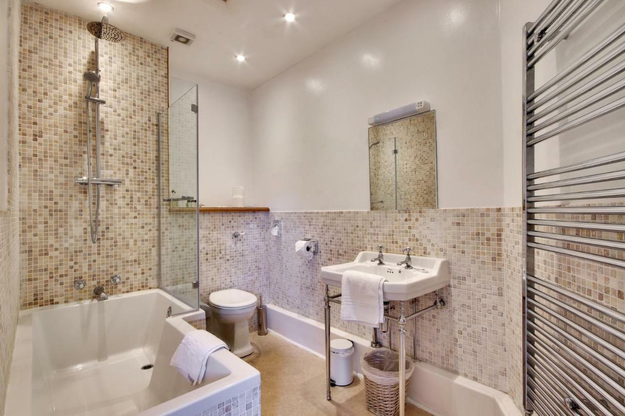 Lympne Castle Cottages Hythe  Bagian luar foto